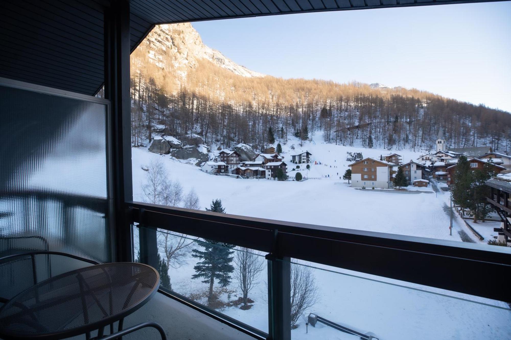 Hotel Alpenhof Saas-Almagell Exteriér fotografie