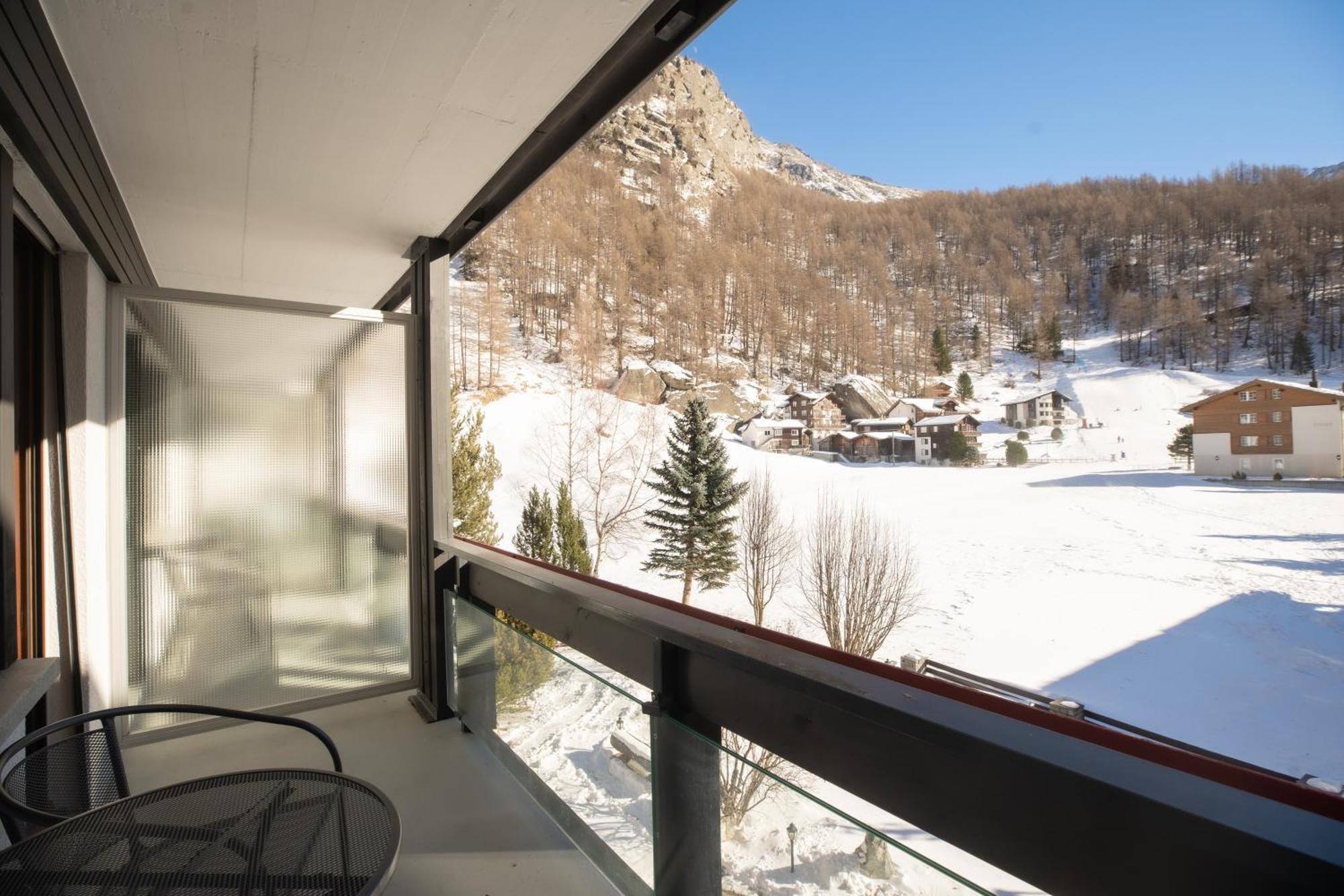 Hotel Alpenhof Saas-Almagell Exteriér fotografie